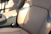 Lexus ES 300h Business Edition 2.5