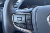Lexus ES 300h Business Edition