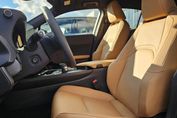 Lexus UX 300h F Sport Design Hybrid Dynamic Force