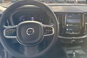 Volvo XC60 B4 B Plus Dark
