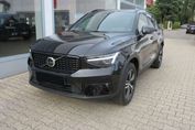 Volvo XC40 B3 Plus Dark