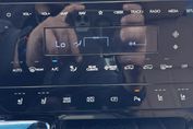 Hyundai Staria 1.6 T-GDI HEV Luxury aut