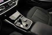BMW Seria 3 318i aut