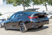 BMW Seria 3 330i xDrive M Sport