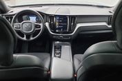 Volvo XC60 T8 AWD Plug-In Hybrid Momentum Pro aut