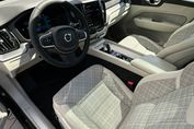 Volvo XC60 T6 Plug-In Hybrid AWD Core