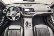 BMW Seria 3 320d xDrive Advantage sport-aut
