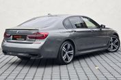 BMW Seria 7 750i xDrive
