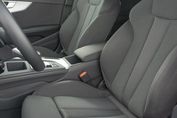 Audi A4 35 TFSI mHEV S tronic