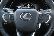 Lexus RX 350h Omotenashi