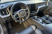 Volvo XC60 B4 B R-Design