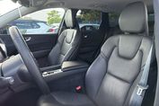 Volvo XC60 B4 B Momentum Pro