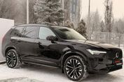 Volvo XC90 T8 AWD Plug-In Hybrid Ultra Dark 7os