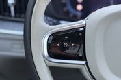 Volvo XC60 T6 Plug-In Hybrid AWD Plus Dark aut