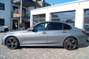 BMW Seria 3 330e M Sport