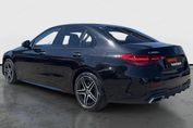 Mercedes Klasa C 300 e 4MATIC AMG Line