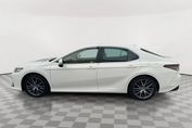 Toyota Camry 2.5 Hybrid CVT