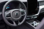 Volvo XC60 B5 AWD Ultra Black Edition