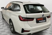 BMW Seria 3 Touring 320e Sport Line