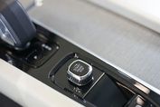 Volvo XC60 B4 D AWD Plus Bright aut