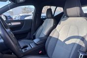 Volvo XC40 T3 Momentum Pro