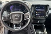 Volvo XC40 B3 Plus Dark