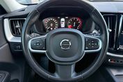 Volvo XC60 T4 Momentum Pro aut