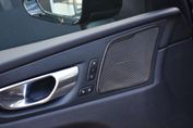 Volvo XC60 T6 Plug-In Hybrid AWD Ultra Dark