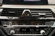 BMW Seria 5 530e iPerformance xDrive Sport Line sport aut