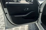 BMW Seria 3 318i