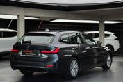 BMW Seria 3 318i aut