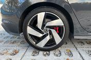Volkswagen Golf GTI 2.0 TSI DSG