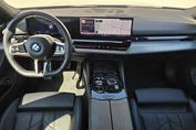 BMW Seria 5 520d xDrive M Sport aut