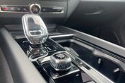 Volvo XC60 B5 B AWD Plus Bright
