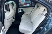 BMW Seria 7 M760e PHEV xDrive Individual Edition sport-aut