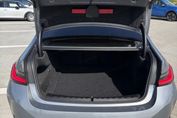 BMW Seria 3 320i
