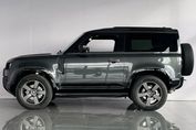 Land Rover Defender 90 D250 X-Dynamic SE