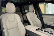 Volvo XC90 T8 AWD Plug-In Hybrid Ultra Dark