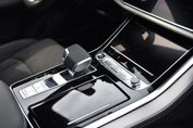 Audi Q8 55 TFSI e quattro