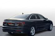 Audi A4 35 TFSI mHEV S Line
