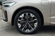Volvo XC60 T6 Plug-In Hybrid AWD Ultra Dark
