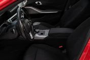 BMW Seria 3 318i Advantage sport-aut