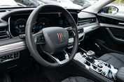 Hongqi HS5 2.0T AWD