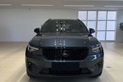 Volvo XC40 B4 Plus Black Edition