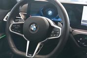 BMW Seria 3 318i M Sport