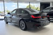 BMW Seria 3 318I Advantage