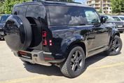 Land Rover Defender 90 D250 X-Dynamic SE