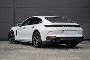 Porsche Panamera 4 E-Hybrid