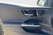 Mercedes Klasa C 300 e 4MATIC AMG Line
