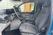 Ford Transit Custom Kombi M1 320 L2H1 Limited A8